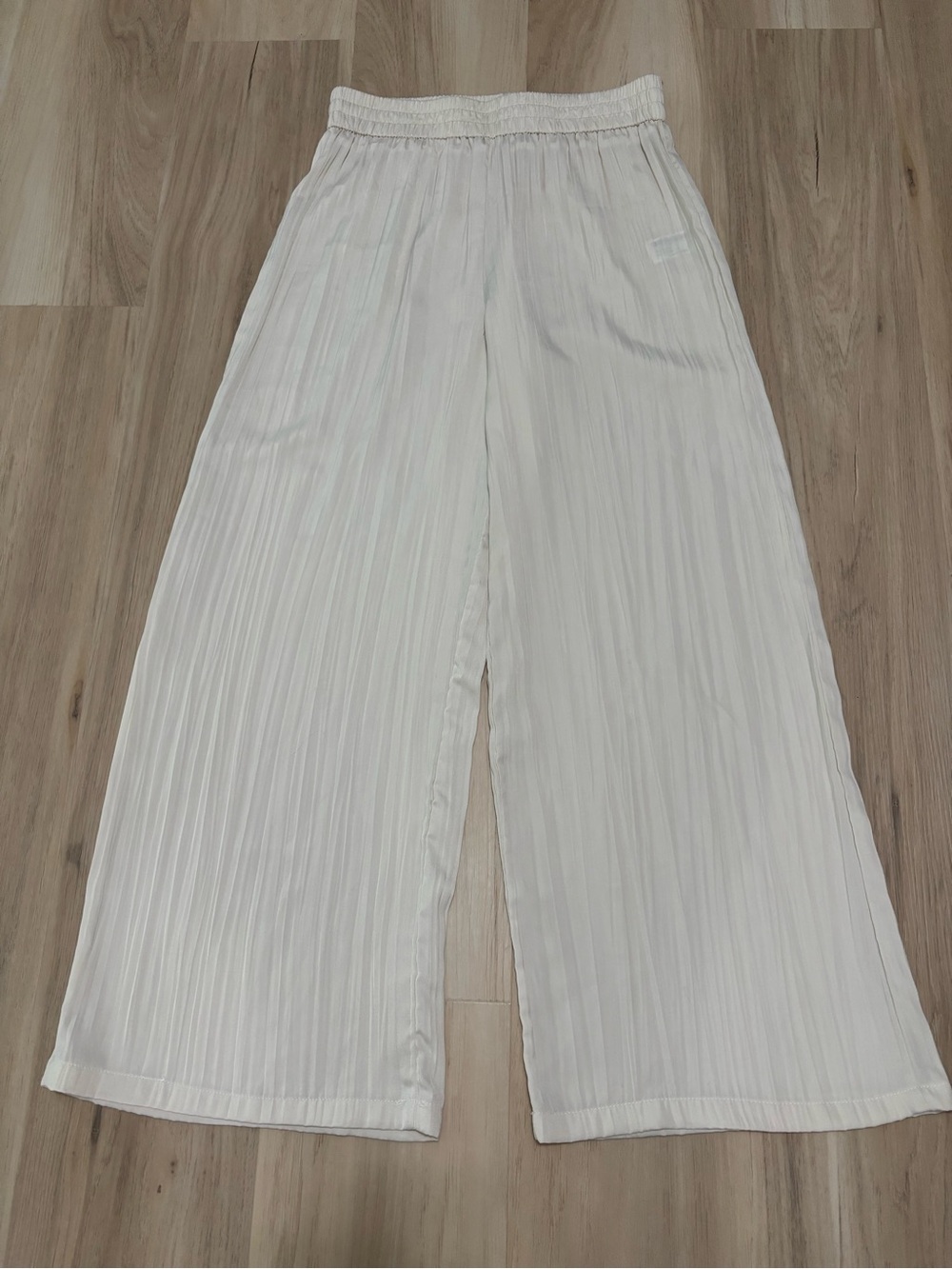 Zara Cream Pleated Wide-Leg Pants